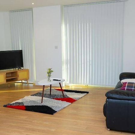 1 Bed Luxury Comfortable Apt Λονδίνο Εξωτερικό φωτογραφία